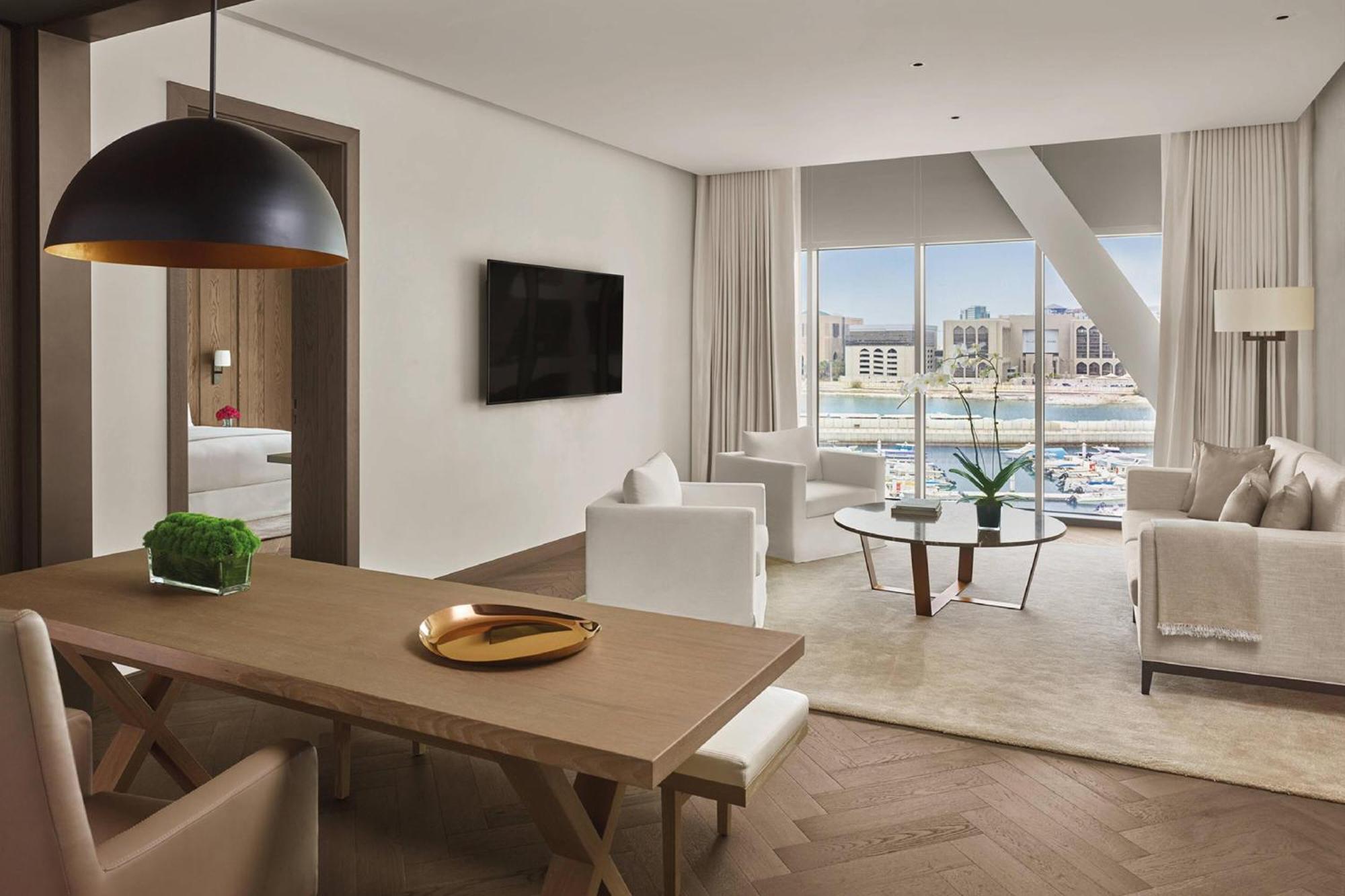 The Abu Dhabi Edition Exteriör bild The Ritz-Carlton, DIFC, Dubai